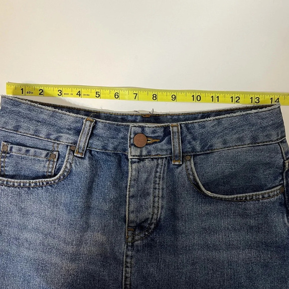 ASOS 100% Cotton Medium Wash Frayed Hem Mini Denim Skirt 2 Women’s - Picture 7 of 11